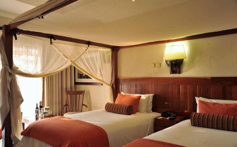 Cresta Mowana Safari Lodge Kasane Kültér fotó