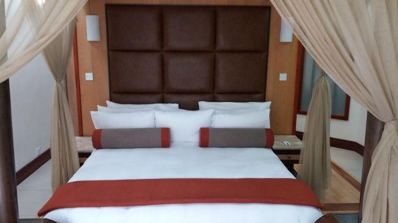 Cresta Mowana Safari Lodge Kasane Kültér fotó