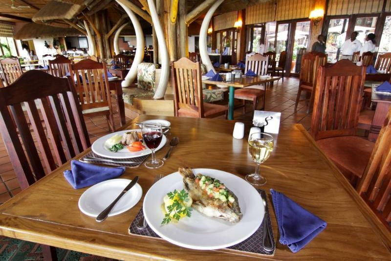 Cresta Mowana Safari Lodge Kasane Kültér fotó